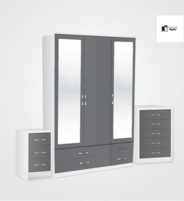 3 Door Set With 2 Mirrors & 4 Drawers
