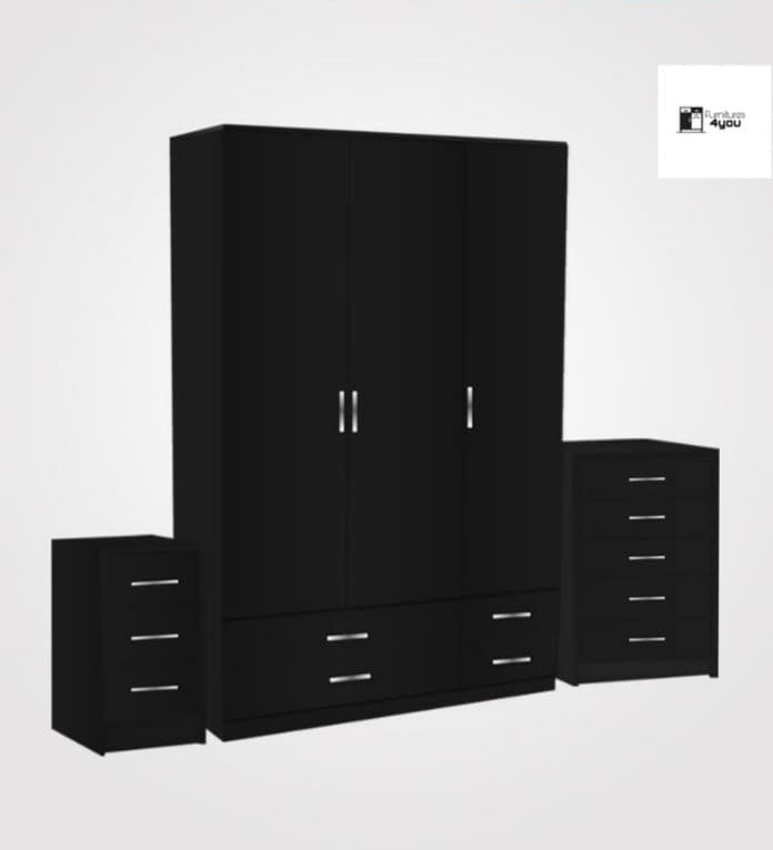 3 Door Set With 4 Drawers